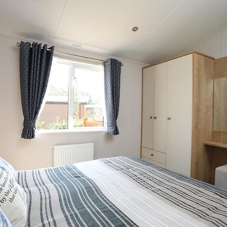 Beal Cosy Dreams Lodge מראה חיצוני תמונה