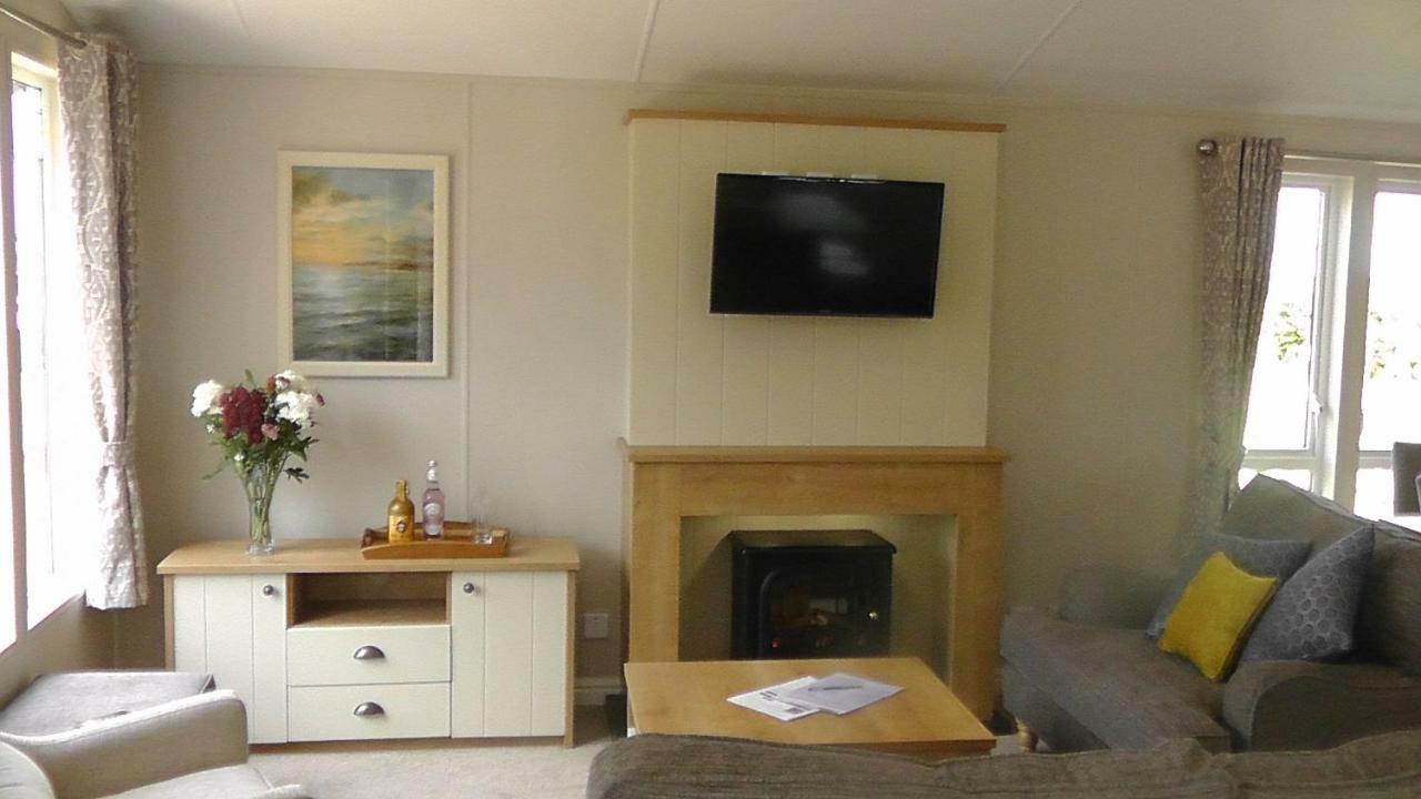 Beal Cosy Dreams Lodge מראה חיצוני תמונה