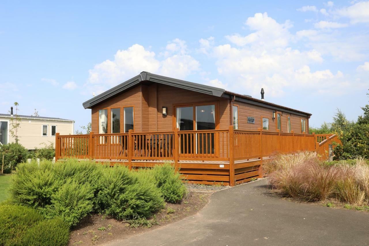 Beal Cosy Dreams Lodge מראה חיצוני תמונה