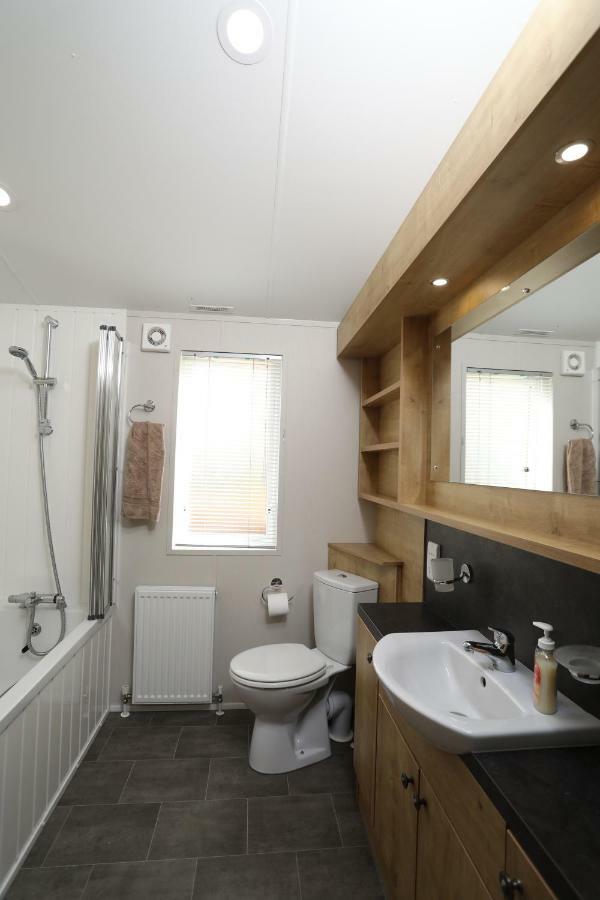 Beal Cosy Dreams Lodge מראה חיצוני תמונה