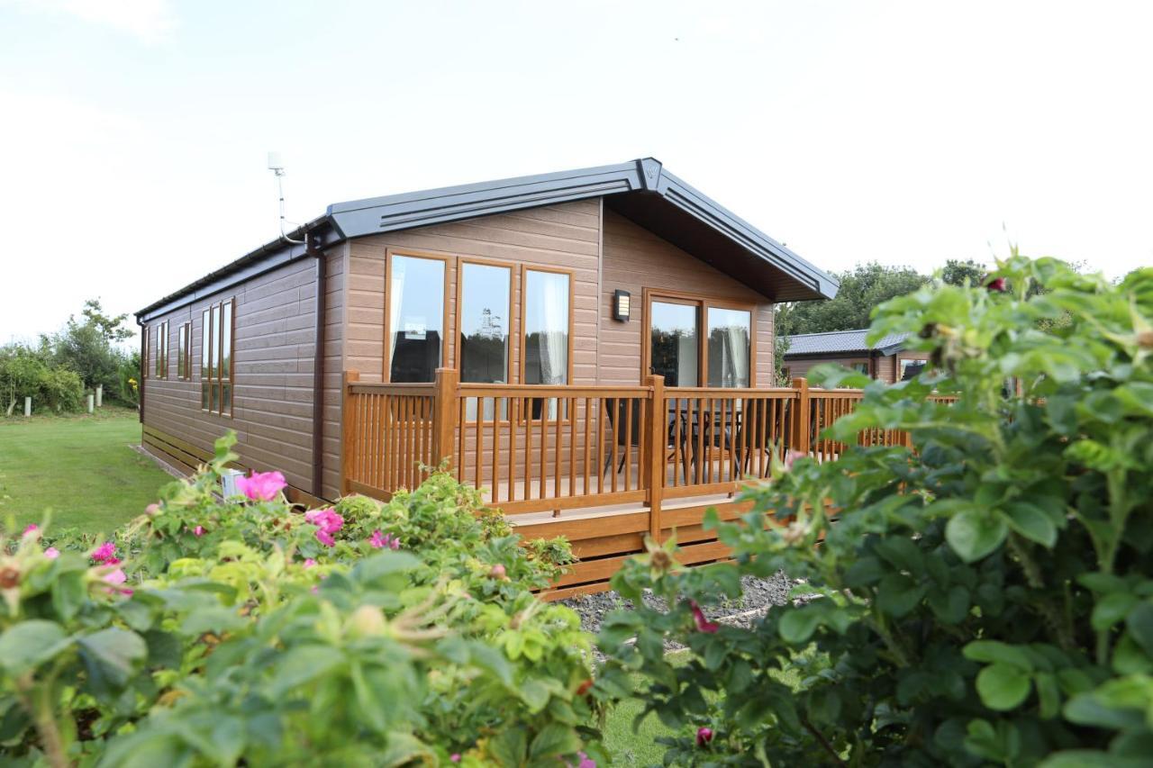 Beal Cosy Dreams Lodge מראה חיצוני תמונה